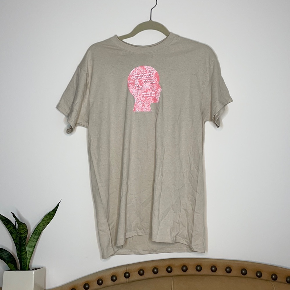 SHOW YOURSELF MORE LOVE TEE :: LONLEY GHOST